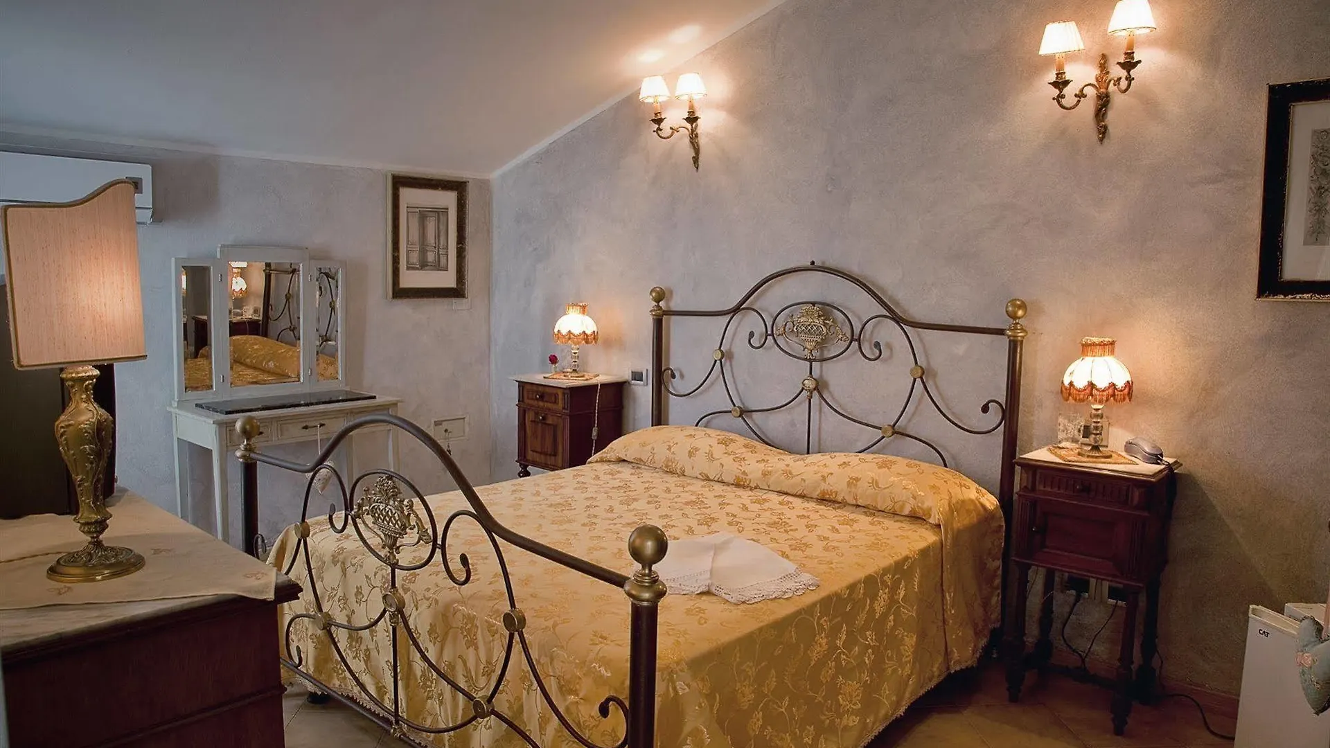 Hotel La Petite Maison Viareggio